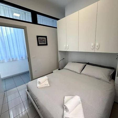Appartamento Nel Cuore Di Forli Bagian luar foto